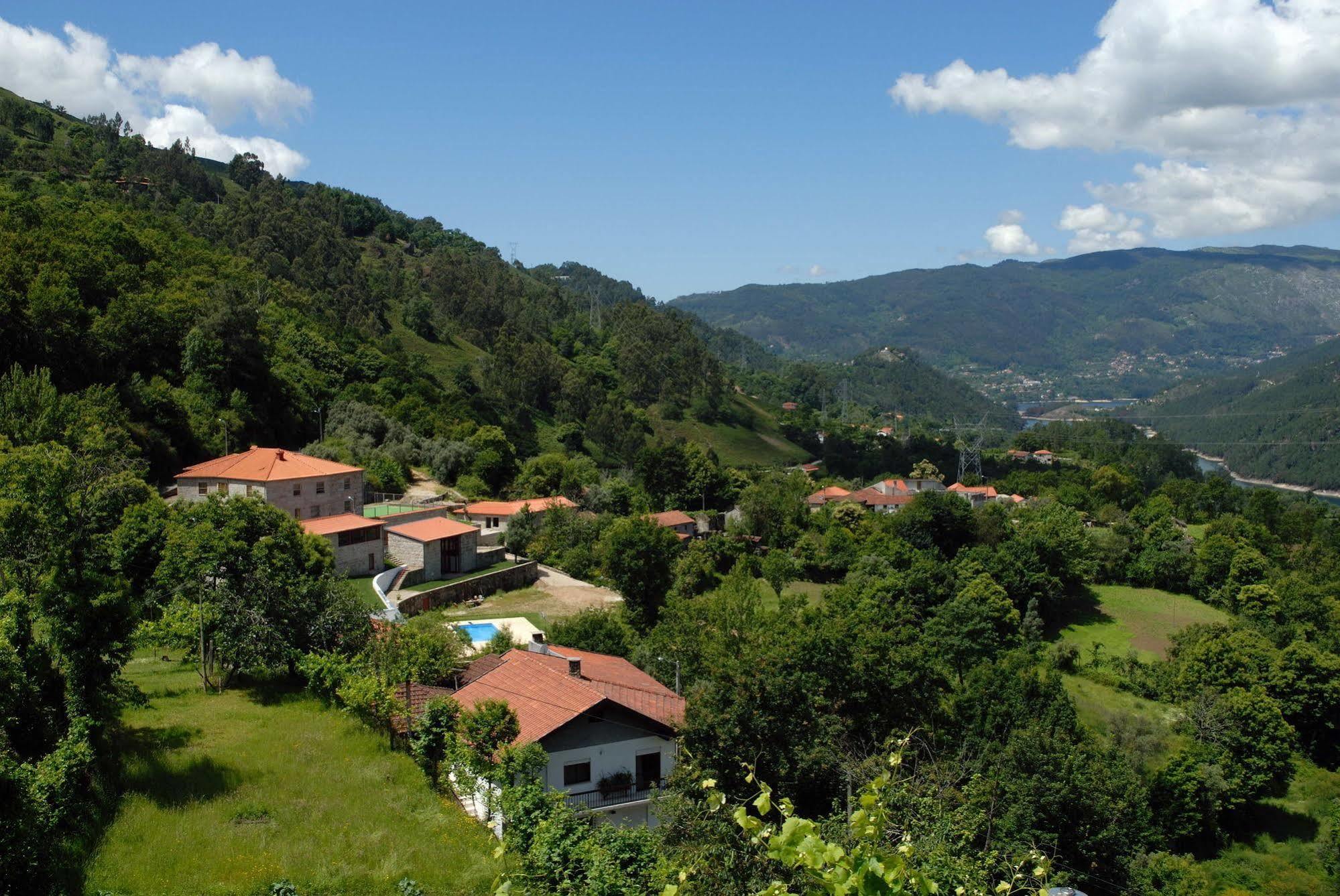 Aldeia Turistica de Louredo Guest House Vieira do Minho Eksteriør bilde